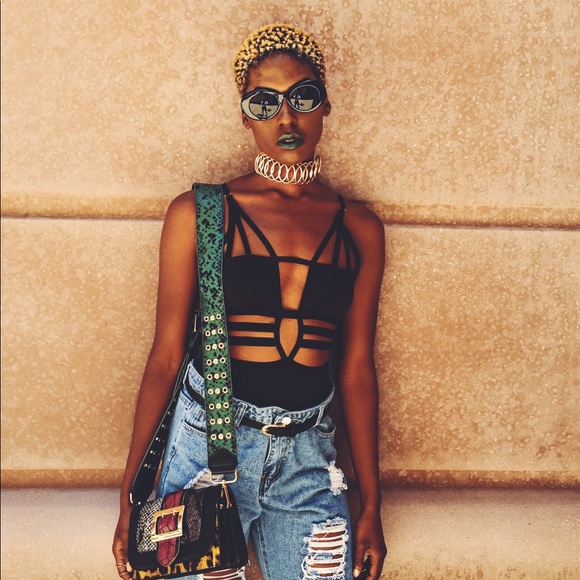 Sondra Roberts Handbag - Picture 4 of 7